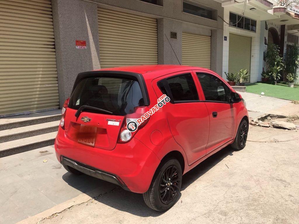 Cần bán xe Chevrolet Spark năm 2016, màu đỏ chính chủ-2