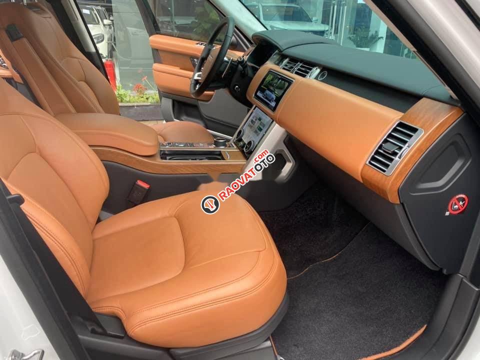 Cần bán LandRover Range Rover Autobiography LWB 2.0L P400e,2019 năm 2019, màu trắng, nhập khẩu nguyên chiếc như mới-5