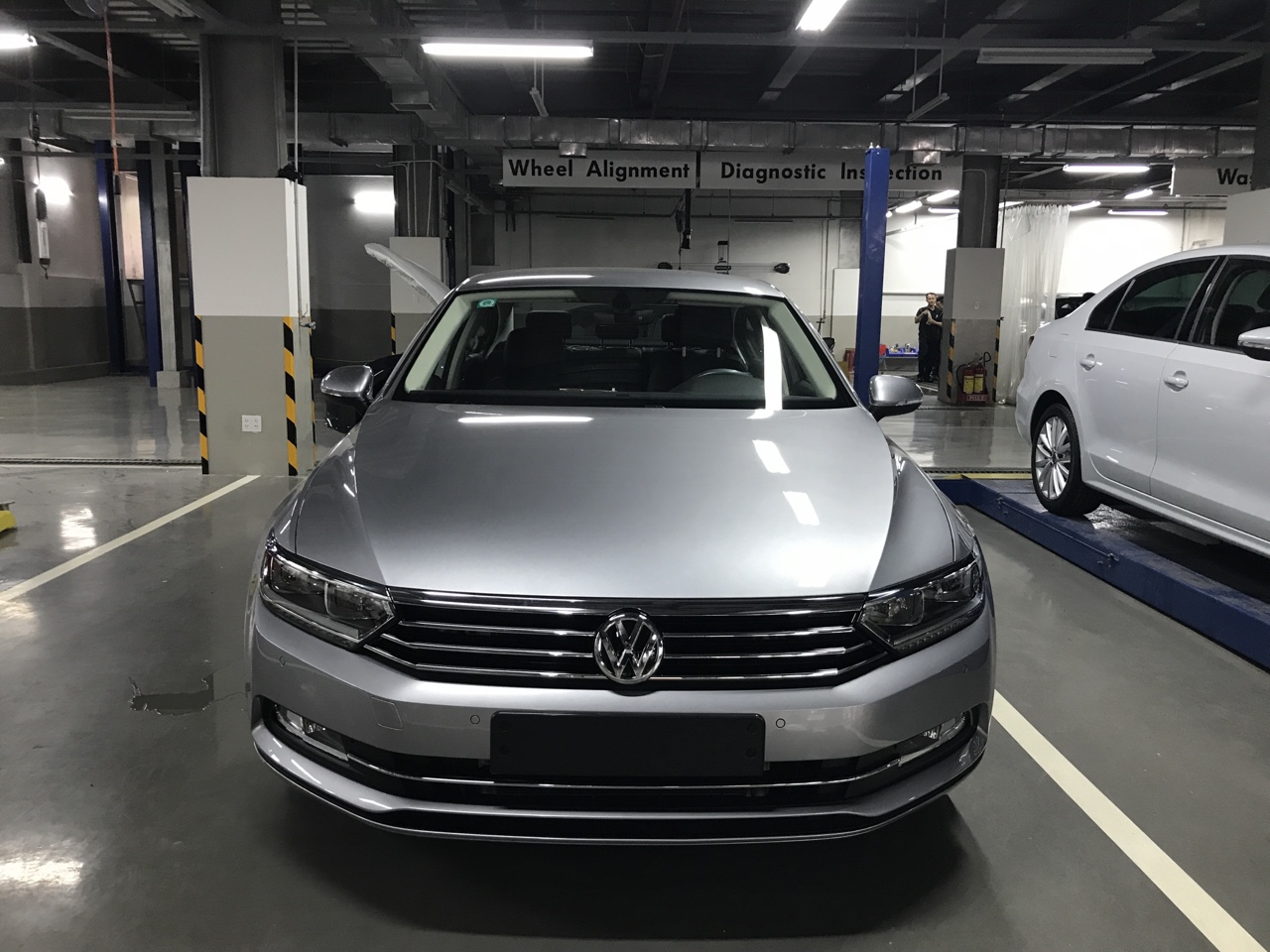 Bán ô tô Volkswagen Pasat Bluemotion sang trọng, nhập khẩu đức, khuyến mãi cực lớn-1