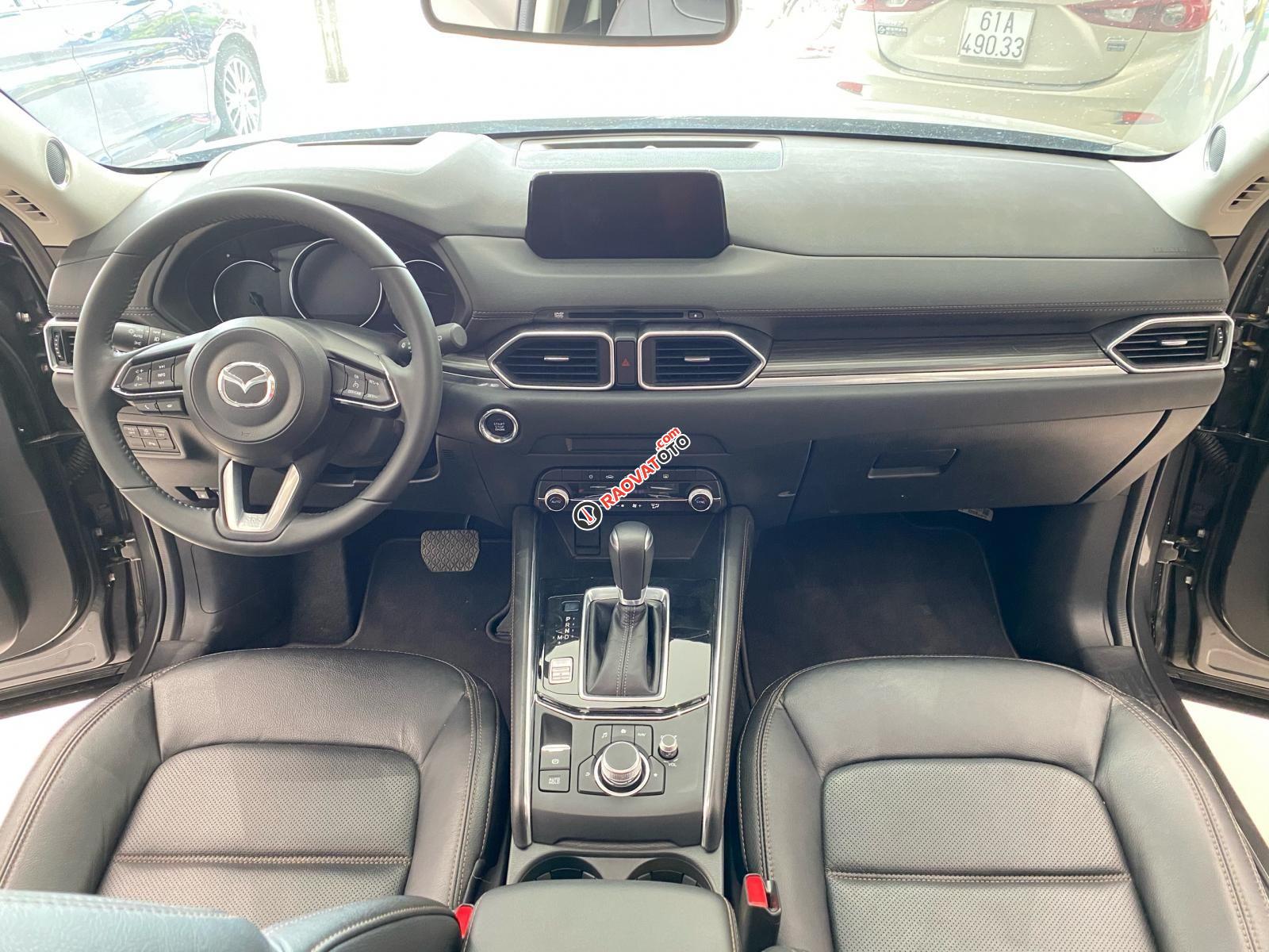 Cần bán gấp Mazda CX 5 2WD năm 2019, màu xám, xe siêu lướt-6