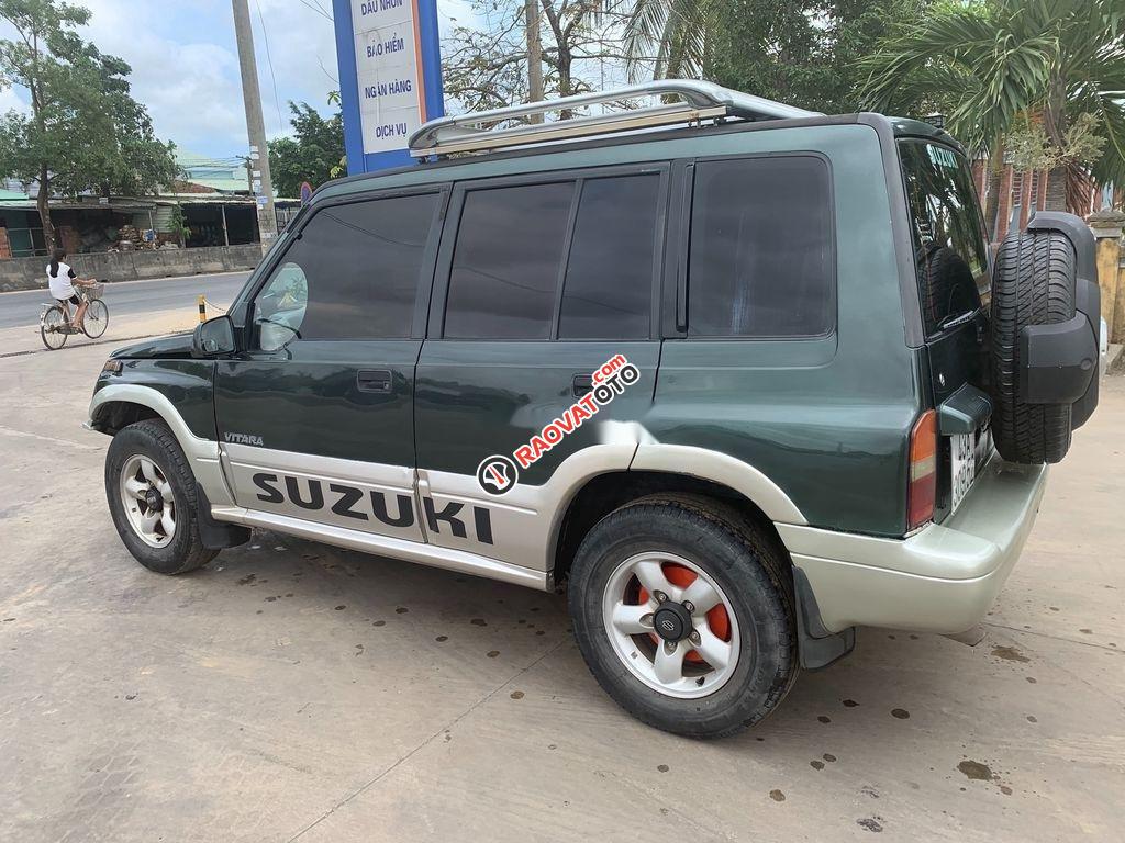 Cần bán gấp Suzuki Vitara 2004, số sàn, giá 145tr-2