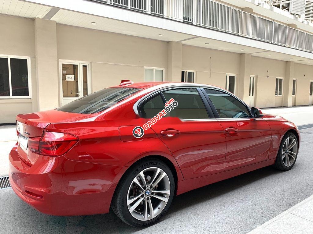 Cần bán lại xe BMW 320i năm 2016, màu đỏ, giá 988 triệu-2