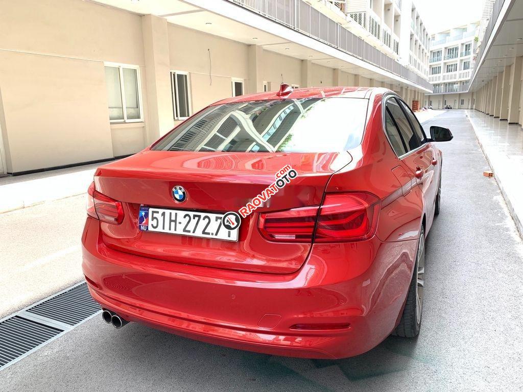 Cần bán lại xe BMW 320i năm 2016, màu đỏ, giá 988 triệu-1