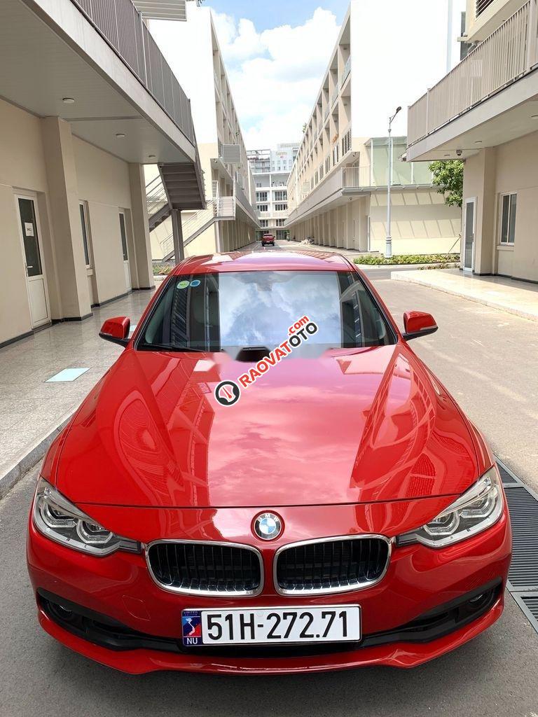 Cần bán lại xe BMW 320i năm 2016, màu đỏ, giá 988 triệu-4