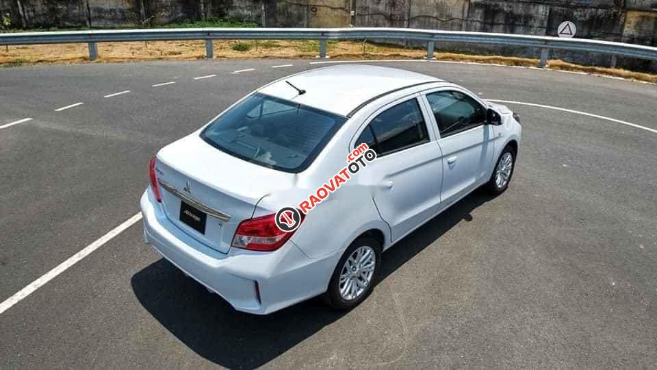 Cần bán xe Mitsubishi Attrage đời 2020, màu trắng, xe nhập-3