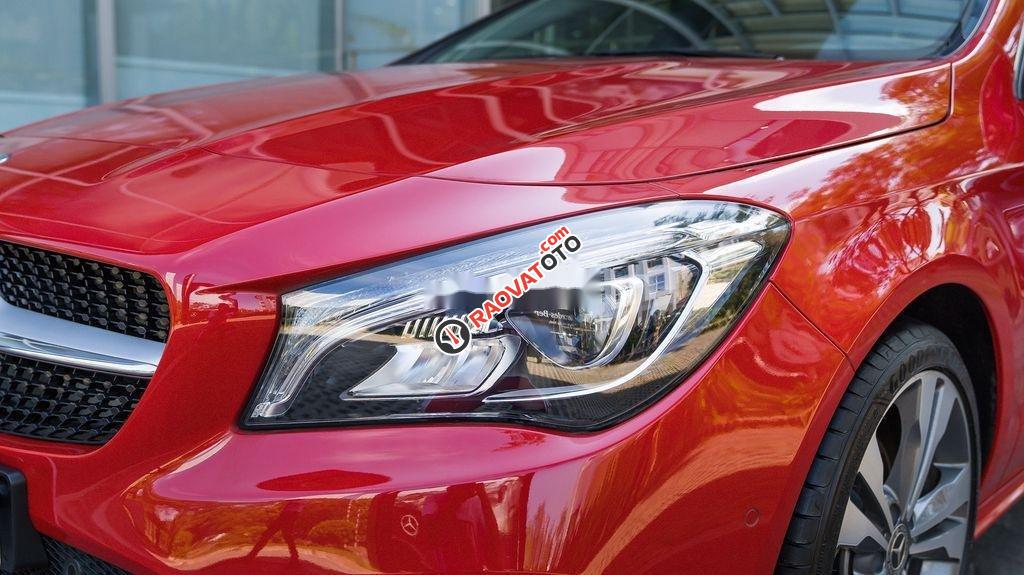 Cần bán xe Mercedes CLA200 sản xuất 2018, màu đỏ, nhập khẩu-5