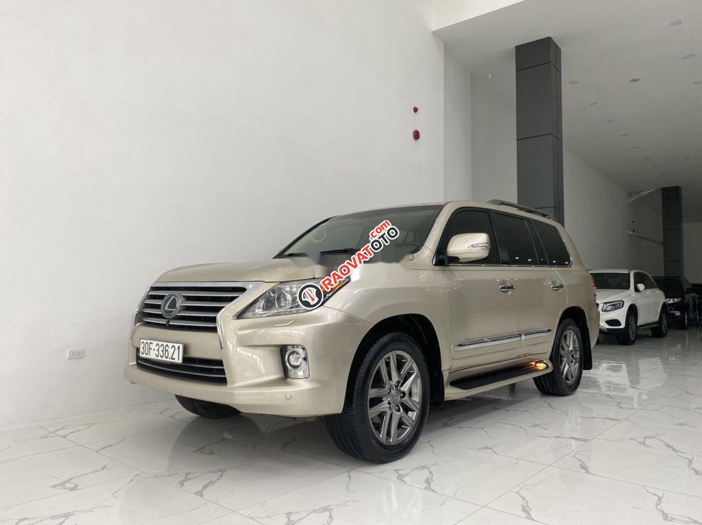 Bán xe Lexus LX đời 2014, màu vàng, nhập khẩu-9