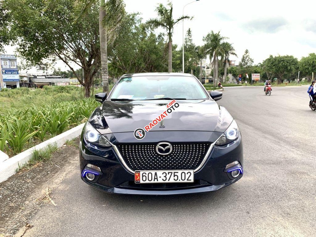 Cần bán Mazda 3 sản xuất 2017, màu xanh lam, chính chủ-4