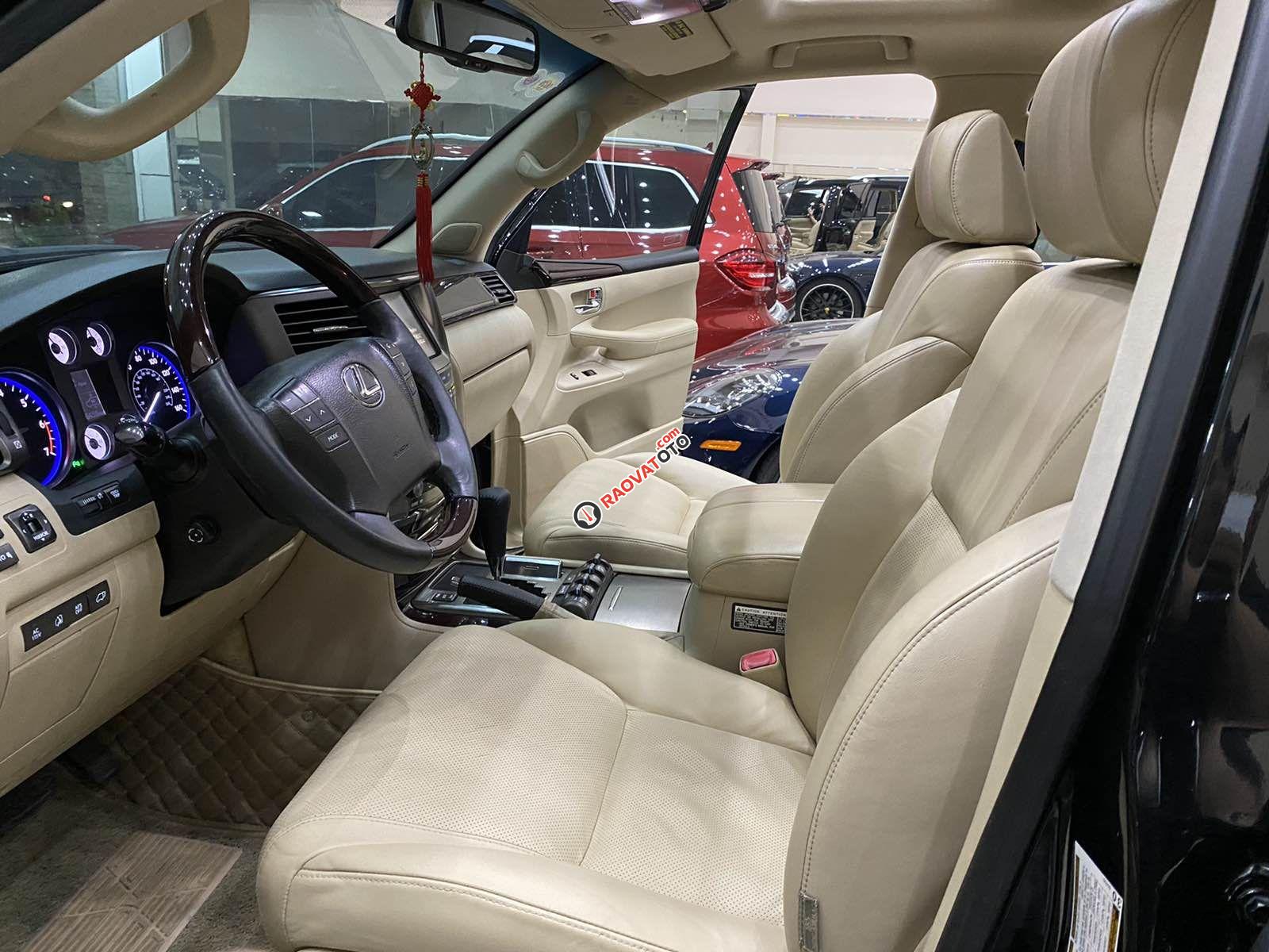 Cần bán Lexus RX 350 năm 2018, màu đen, nhập khẩu nguyên chiếc-8