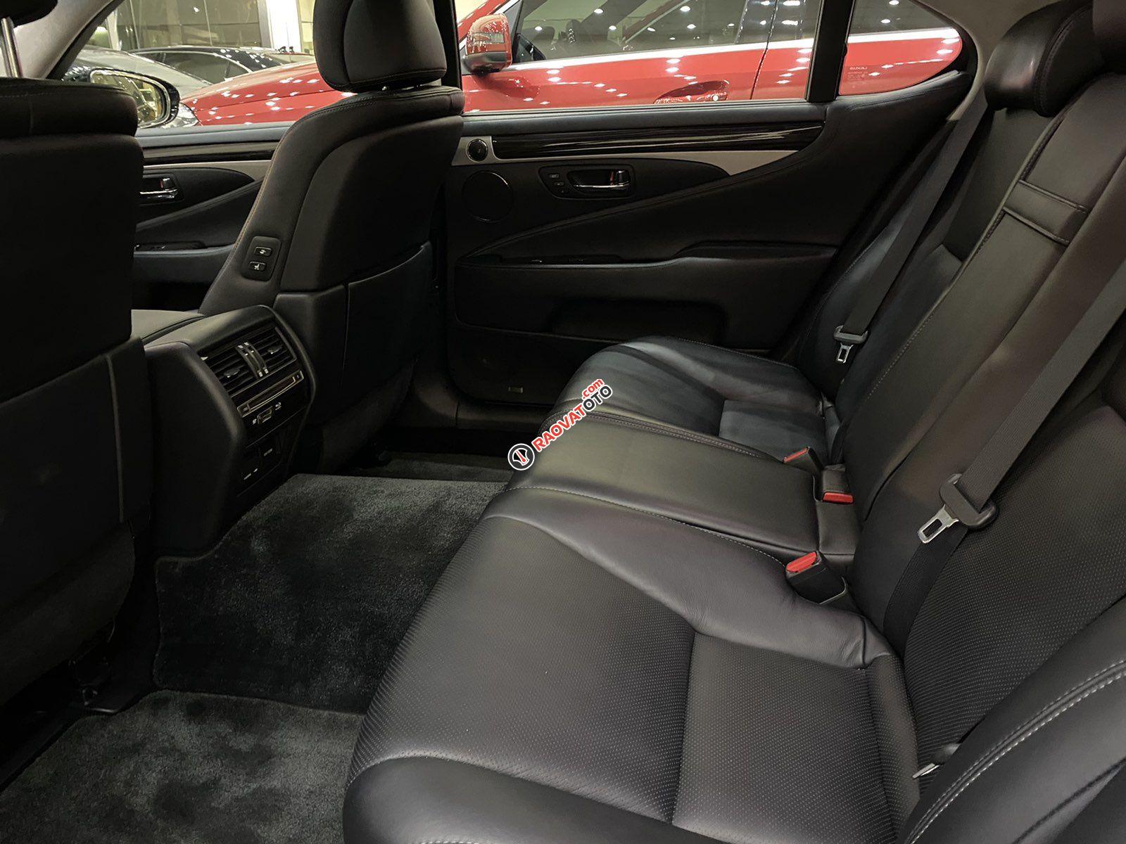 Bán nhanh giá cực ưu đãi với chiếc Lexus LS 460L, sản xuất 2016, giao xe nhanh tận nhà-7