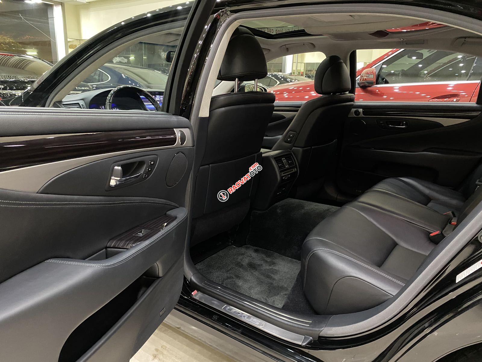 Bán nhanh giá cực ưu đãi với chiếc Lexus LS 460L, sản xuất 2016, giao xe nhanh tận nhà-5