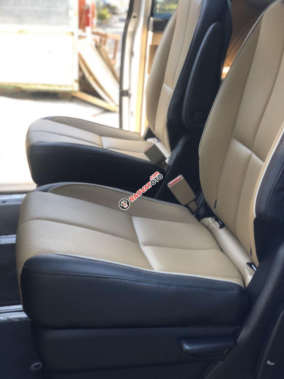 Bán Kia Sedona DATH đời 2016, màu trắng, giá siêu hấp dẫn-7