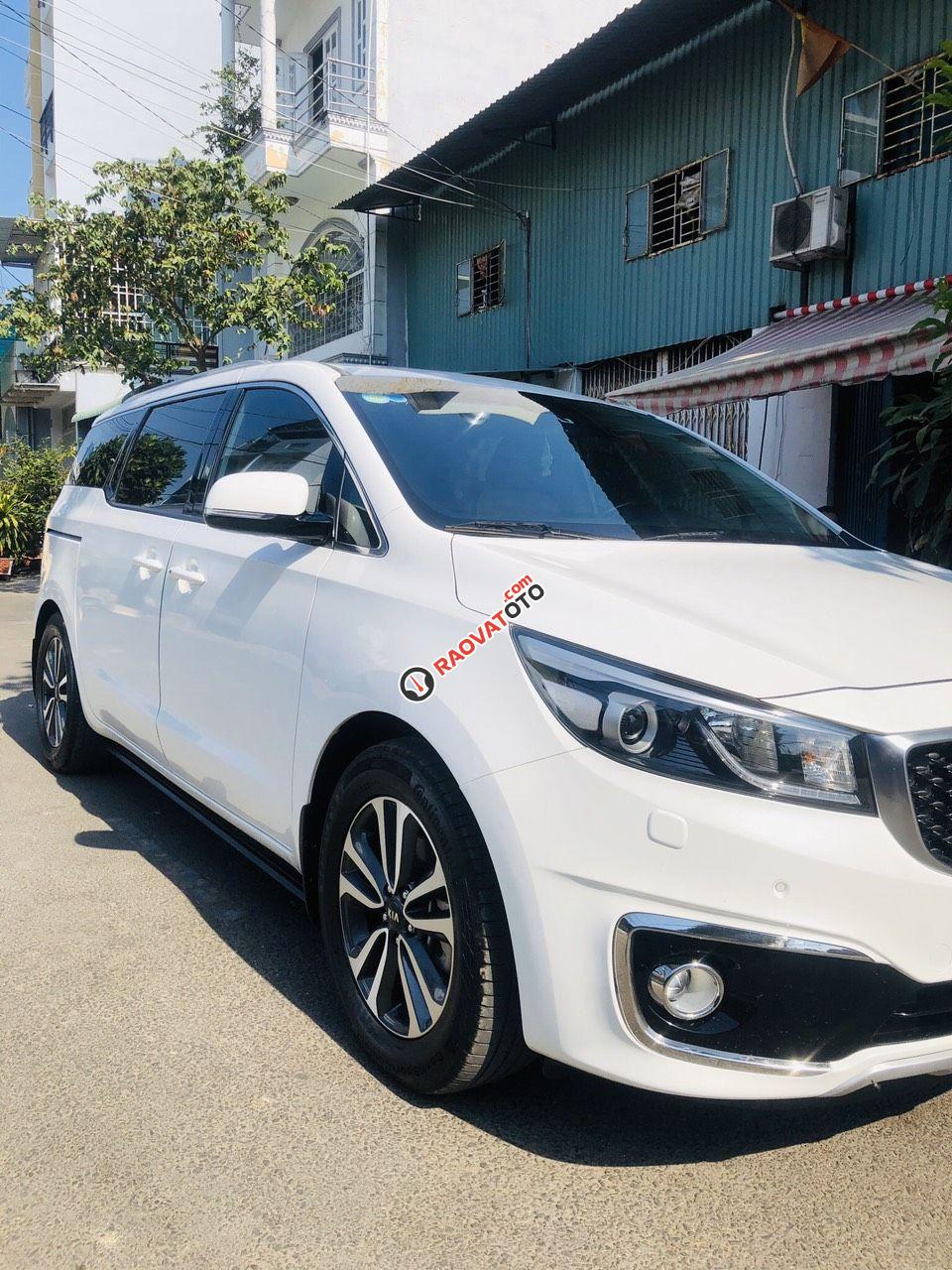 Bán Kia Sedona DATH đời 2016, màu trắng, giá siêu hấp dẫn-2