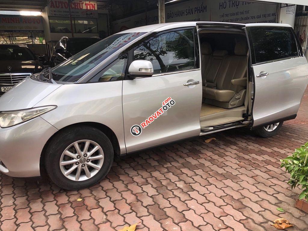 Cần bán xe Toyota Previa đời 2008, màu bạc, 580tr-4