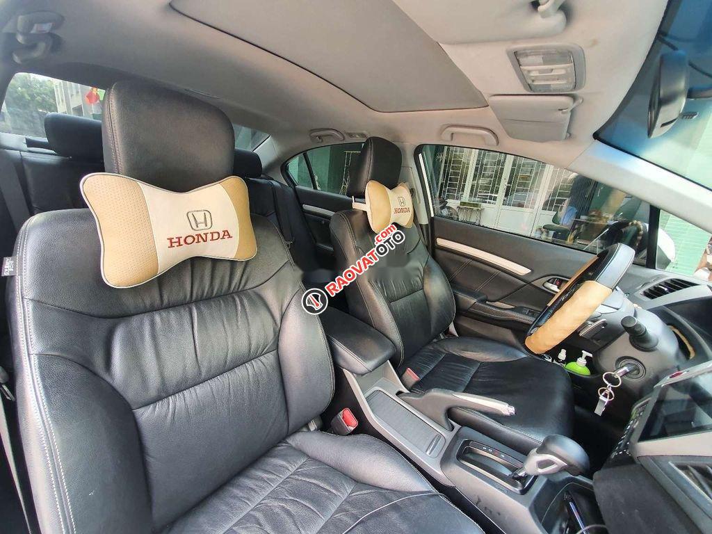 Cần bán lại xe Honda Civic 2.0AT đời 2014, màu trắng, nhập khẩu nguyên chiếc chính chủ, giá 510tr-4