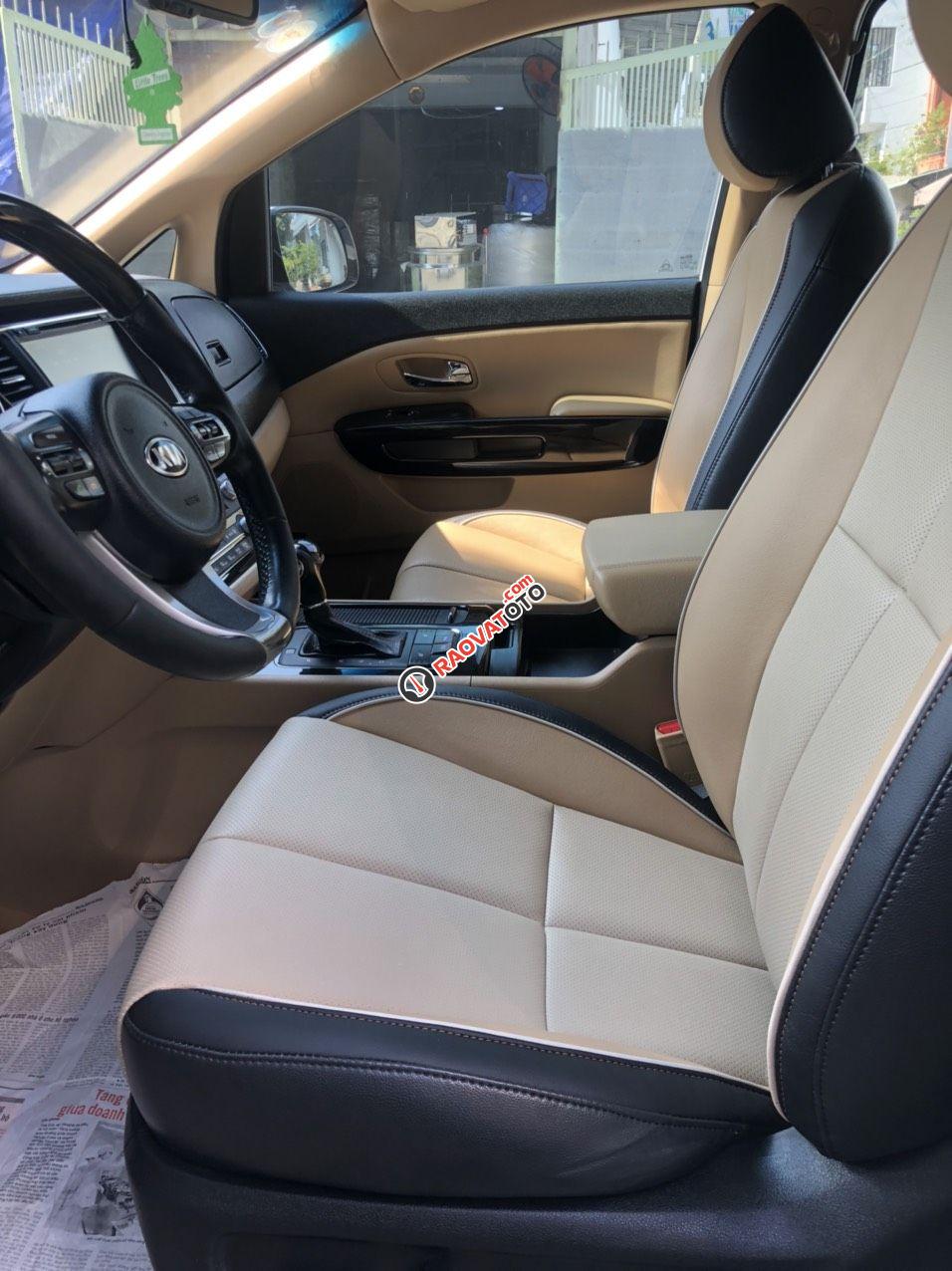 Bán Kia Sedona DATH đời 2016, màu trắng, giá siêu hấp dẫn-5