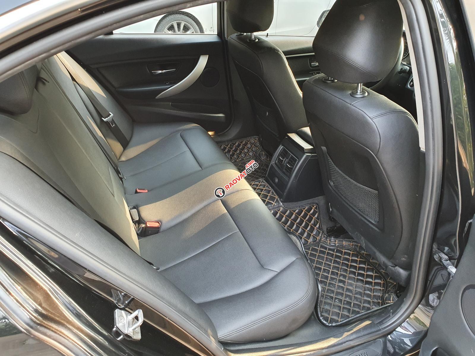 Cần bán xe BMW 3 Series sản xuất 2016, màu đen, nhập khẩu nguyên chiếc-5