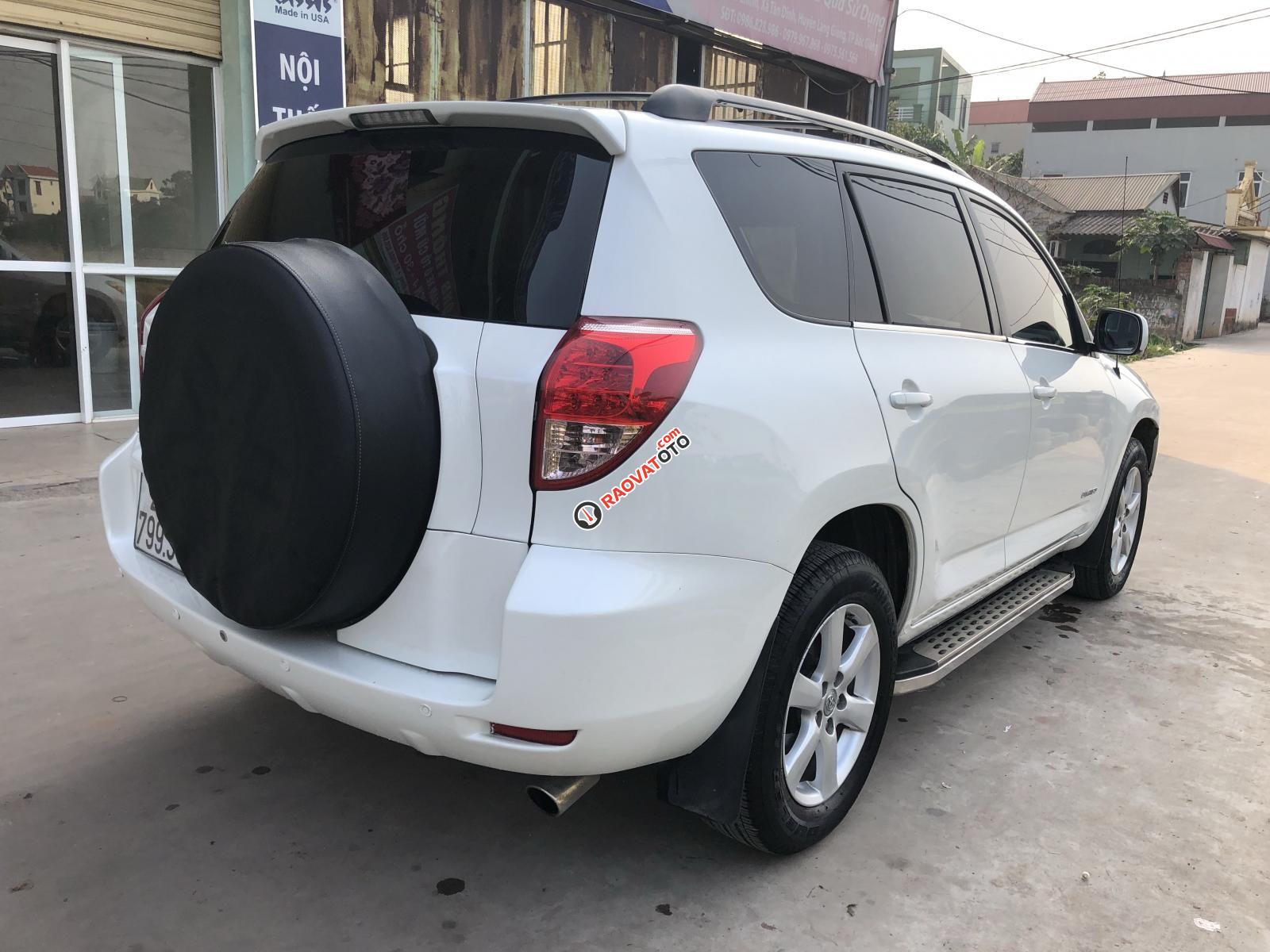 Cần bán Toyota RAV4 Limited 2007, màu trắng, nhập khẩu nguyên chiếc-8