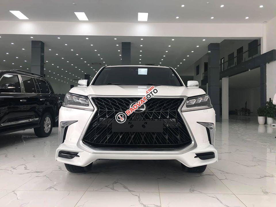 Bán lại xe Lexus LX 570 Super Sport năm 2018, màu trắng, nhập khẩu-0