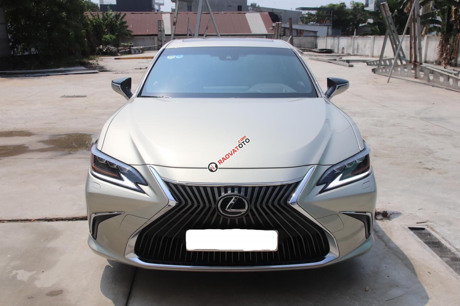 Bán xe hạng sang giá thấp với chiếc Lexus ES 250 đời 2020, màu xám, xe nhập-13