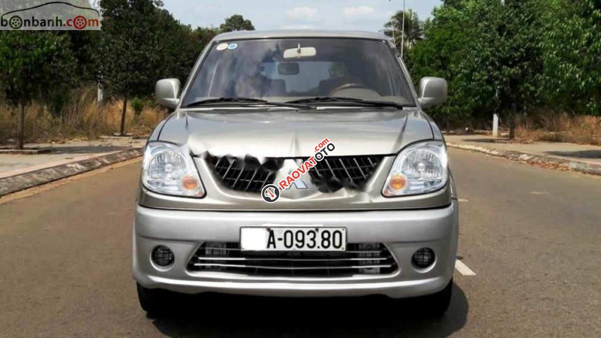 Cần bán gấp Mitsubishi Jolie SS năm sản xuất 2005, màu vàng như mới, giá 165tr-5