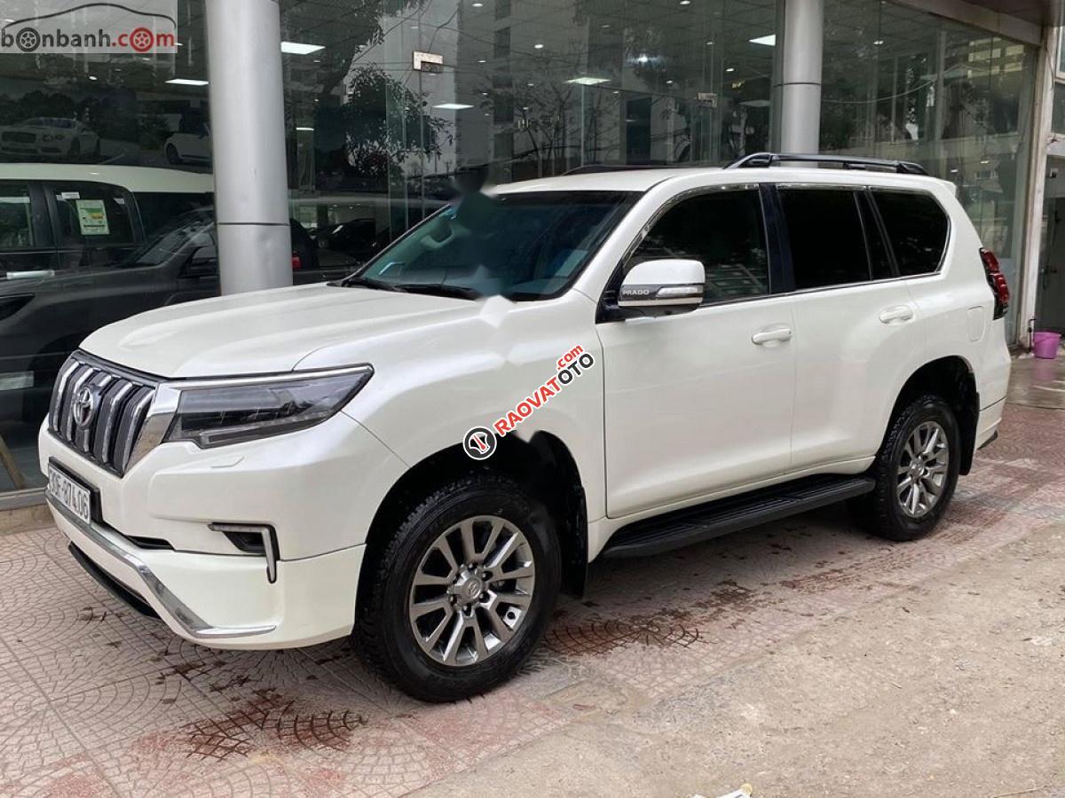 Bán ô tô Toyota Prado VX năm sản xuất 2018, màu trắng, nhập khẩu-9