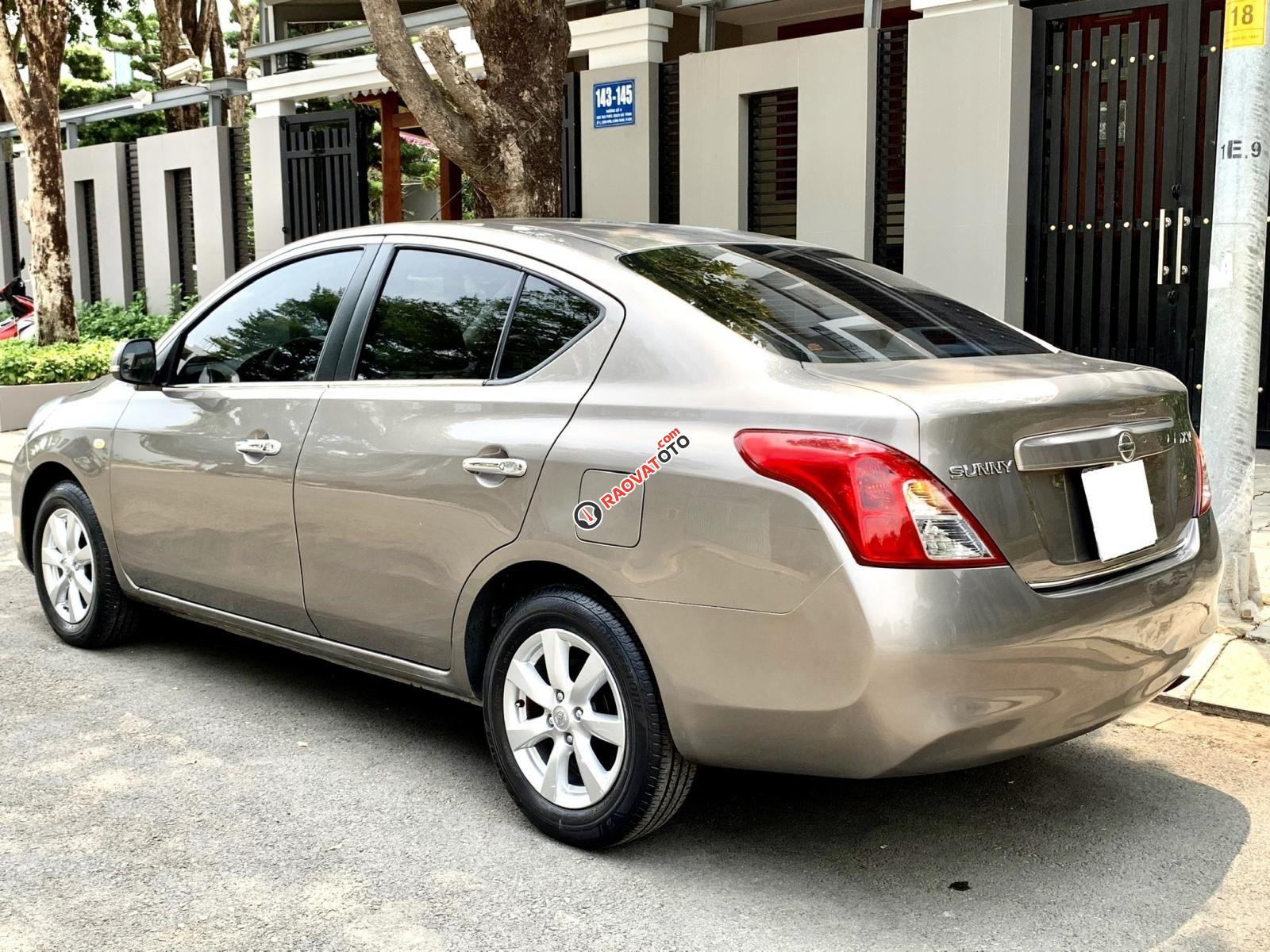 Cần bán lại xe Nissan Sunny sản xuất năm 2013, màu ghi xám, giá chỉ 345 triệu-9