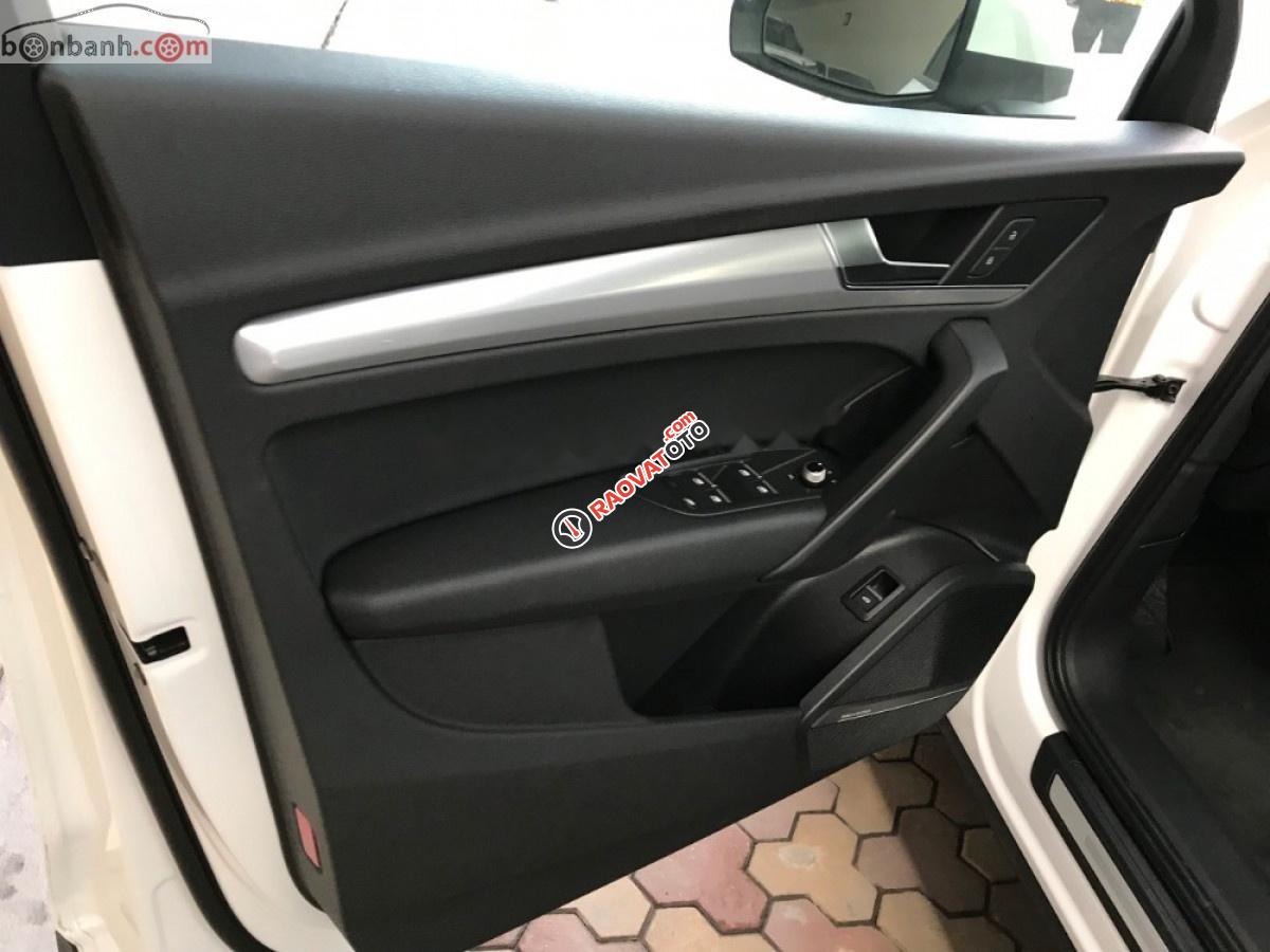 Cần bán lại xe Audi Q5 2.0 AT 2018, màu trắng, nhập khẩu nguyên chiếc-6