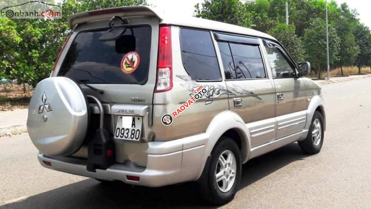 Cần bán gấp Mitsubishi Jolie SS năm sản xuất 2005, màu vàng như mới, giá 165tr-7