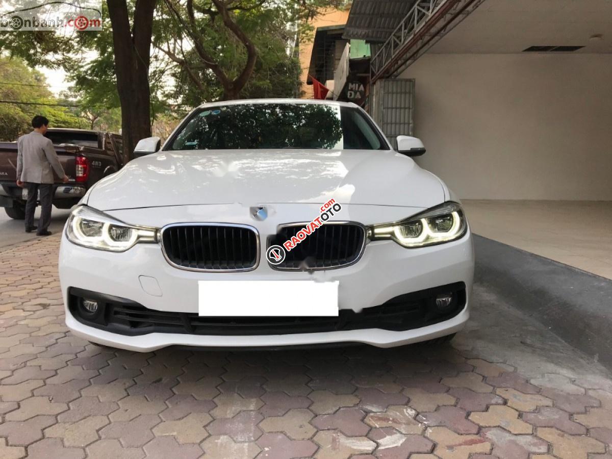 Cần bán xe BMW 3 Series 320i 2016, màu trắng, xe nhập số tự động-0