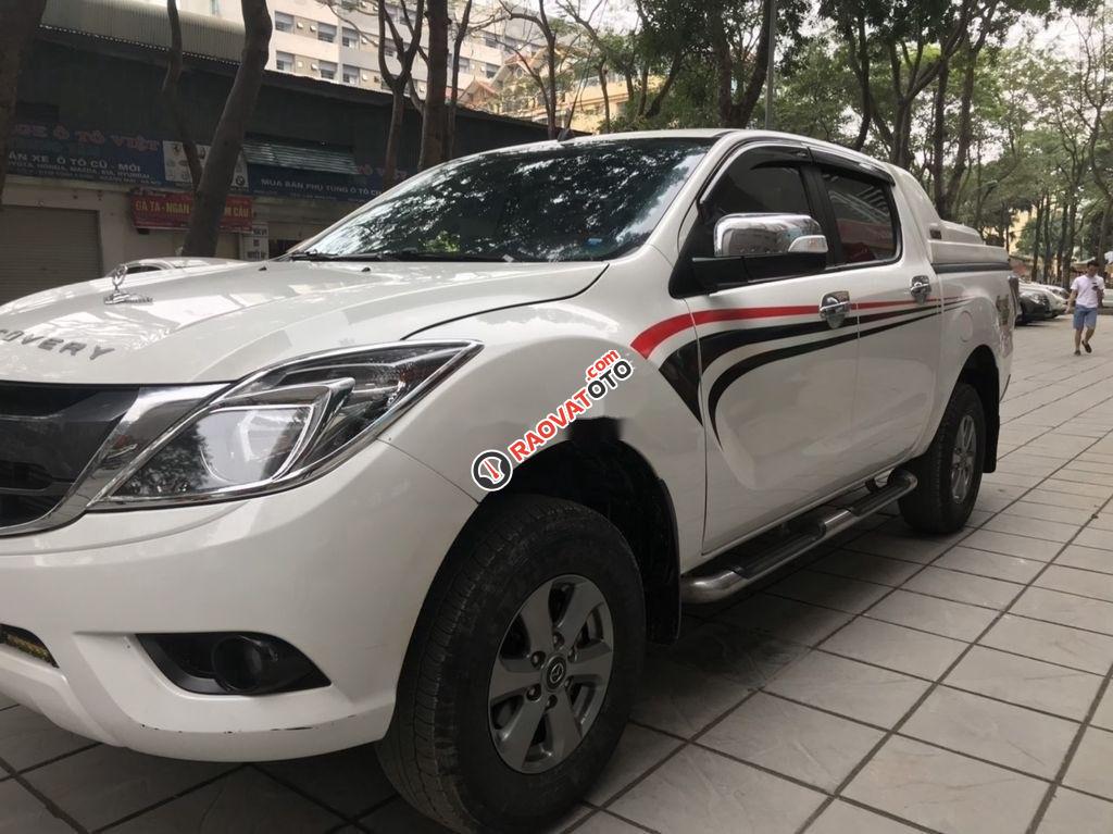 Bán Mazda BT 50 2.2MT sản xuất 2017, màu trắng, nhập khẩu nguyên chiếc số sàn, giá tốt-9