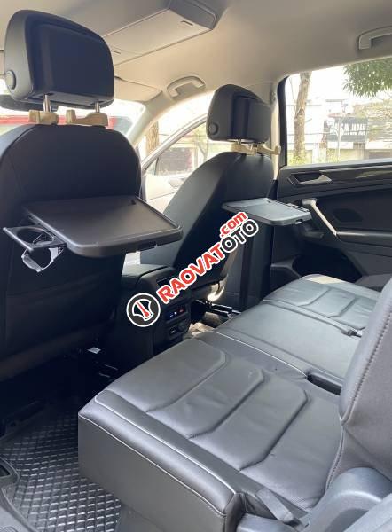 Bán xe Volkswagen Tiguan Allspace 2018, màu đen, nhập khẩu nguyên chiếc-9
