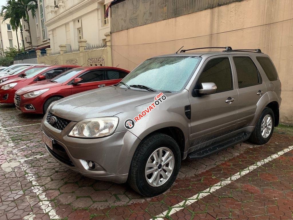 Bán xe Ford Escape đời 2014, màu xám, chính chủ  -2