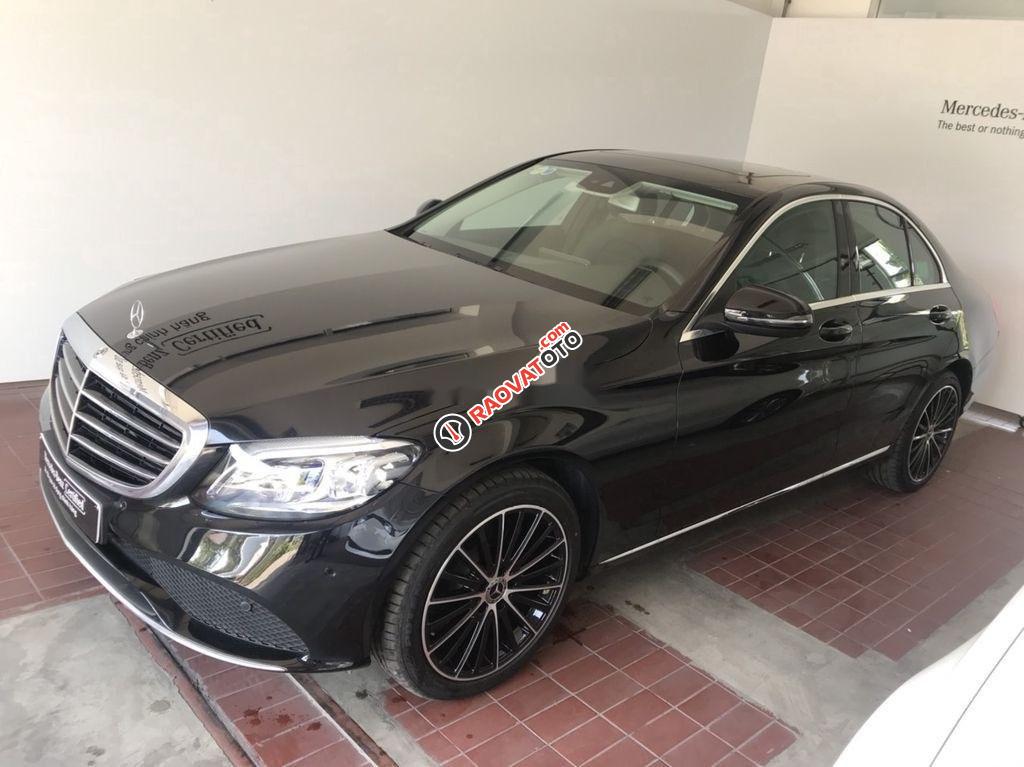 Cần bán gấp Mercedes C200 Exclusive sản xuất 2018 giá tốt-8