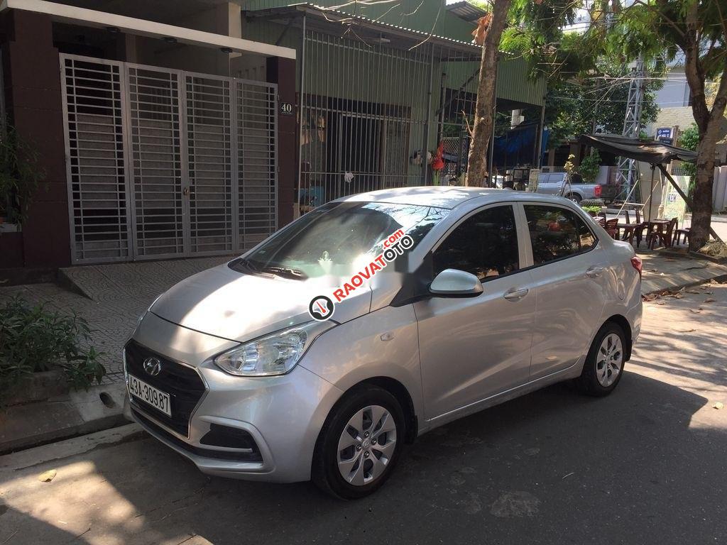 Cần bán Hyundai Grand i10 năm sản xuất 2017, màu bạc, nhập khẩu nguyên chiếc xe gia đình, 285 triệu-0