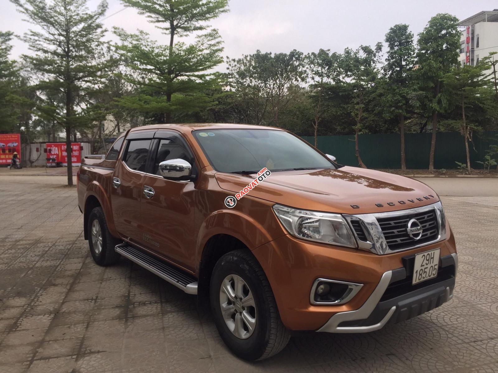 Bán Nissan Navara sản xuất 2017, màu cam, nhập khẩu giá cạnh tranh-3