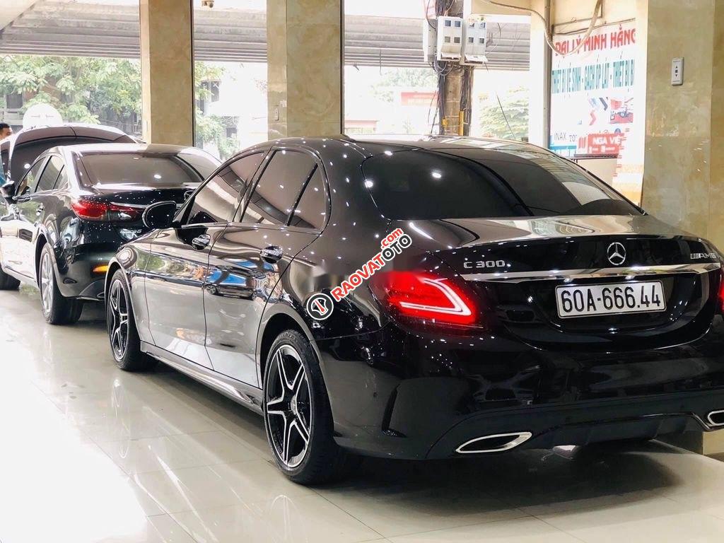 Cần bán Mercedes C300AMG sản xuất 2019-9