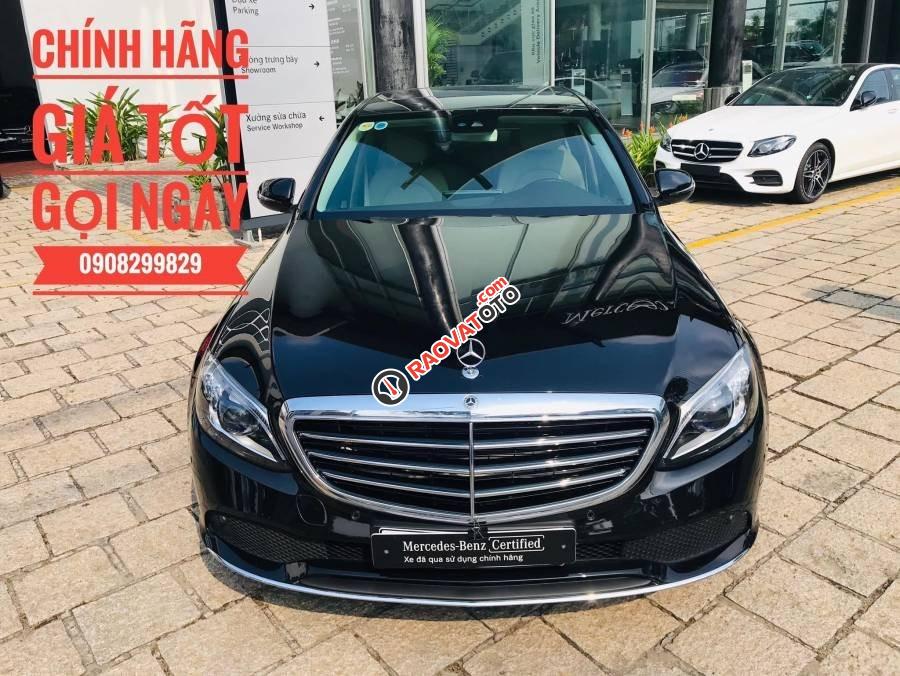 Bán Mercedes C200 Exclusive đời 2019, màu đen, xe mới 100%-11