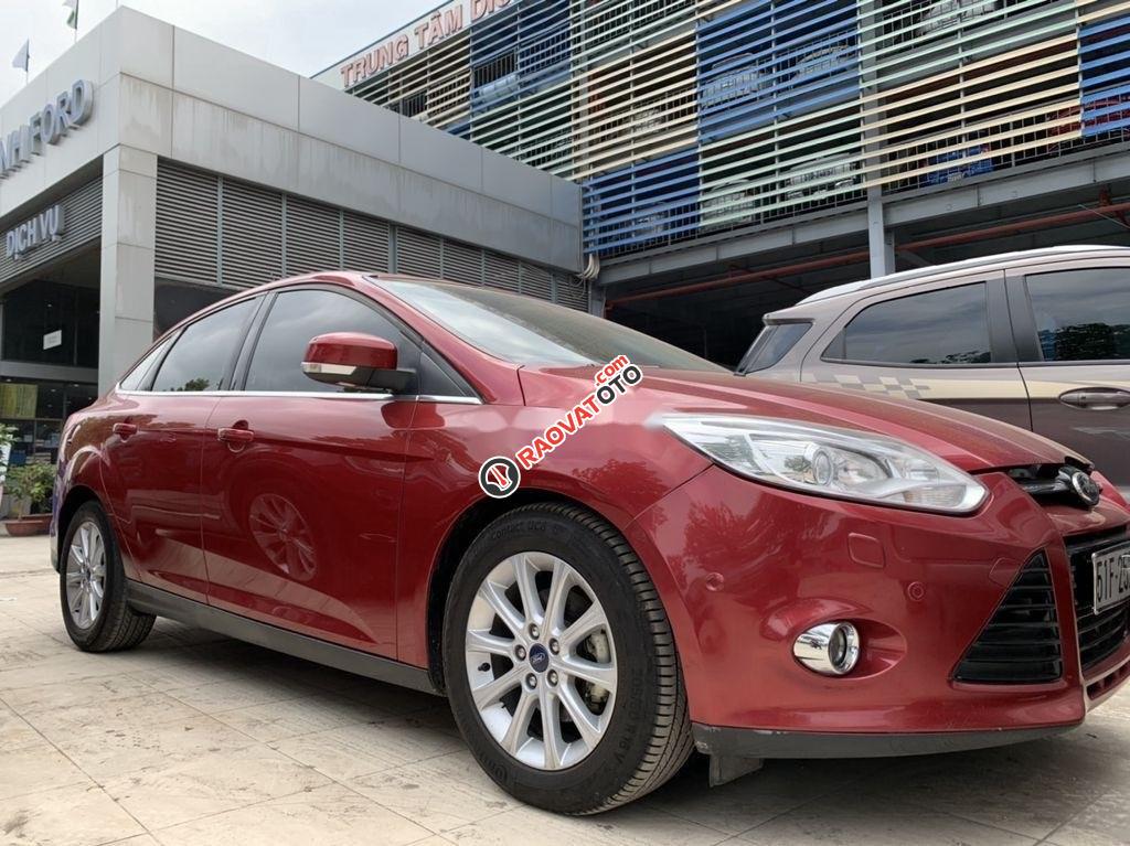 Cần bán gấp Ford Focus đời 2015, màu đỏ-0