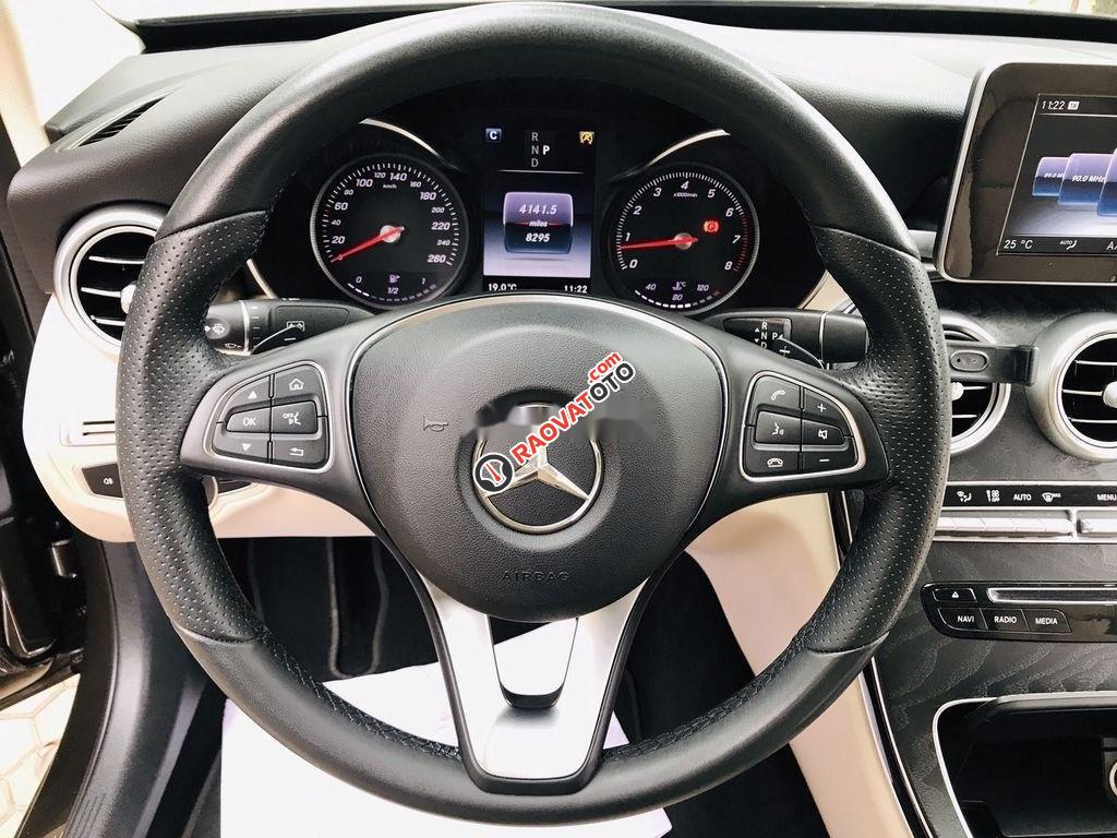 Bán Mercedes C200 2018, màu nâu, số tự động-0