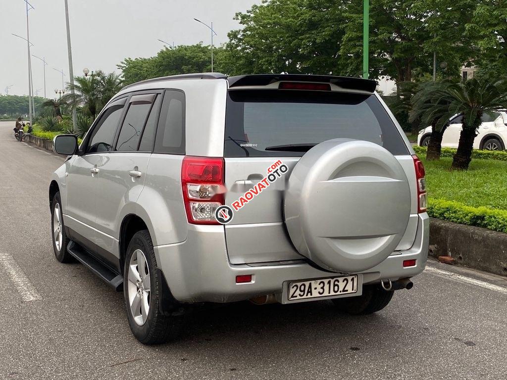 Cần bán Suzuki Vitara 2011, màu bạc, xe nhập-5