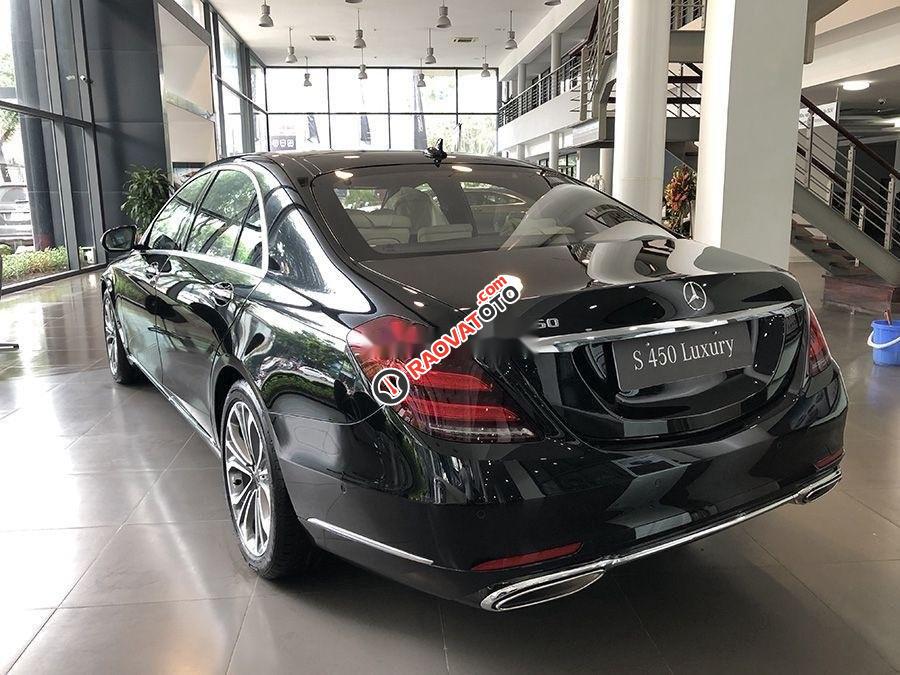 Bán Mercedes S class năm 2019 gần như mới-8