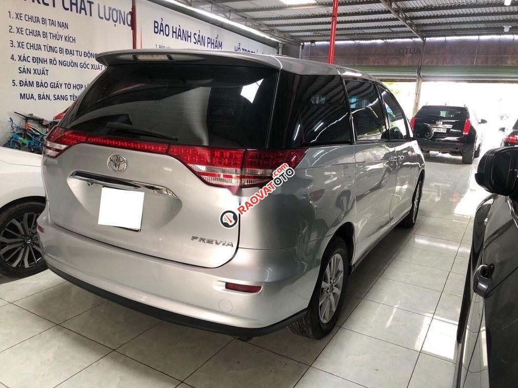 Bán Toyota Previa 2008, màu bạc, xe gia đình-1