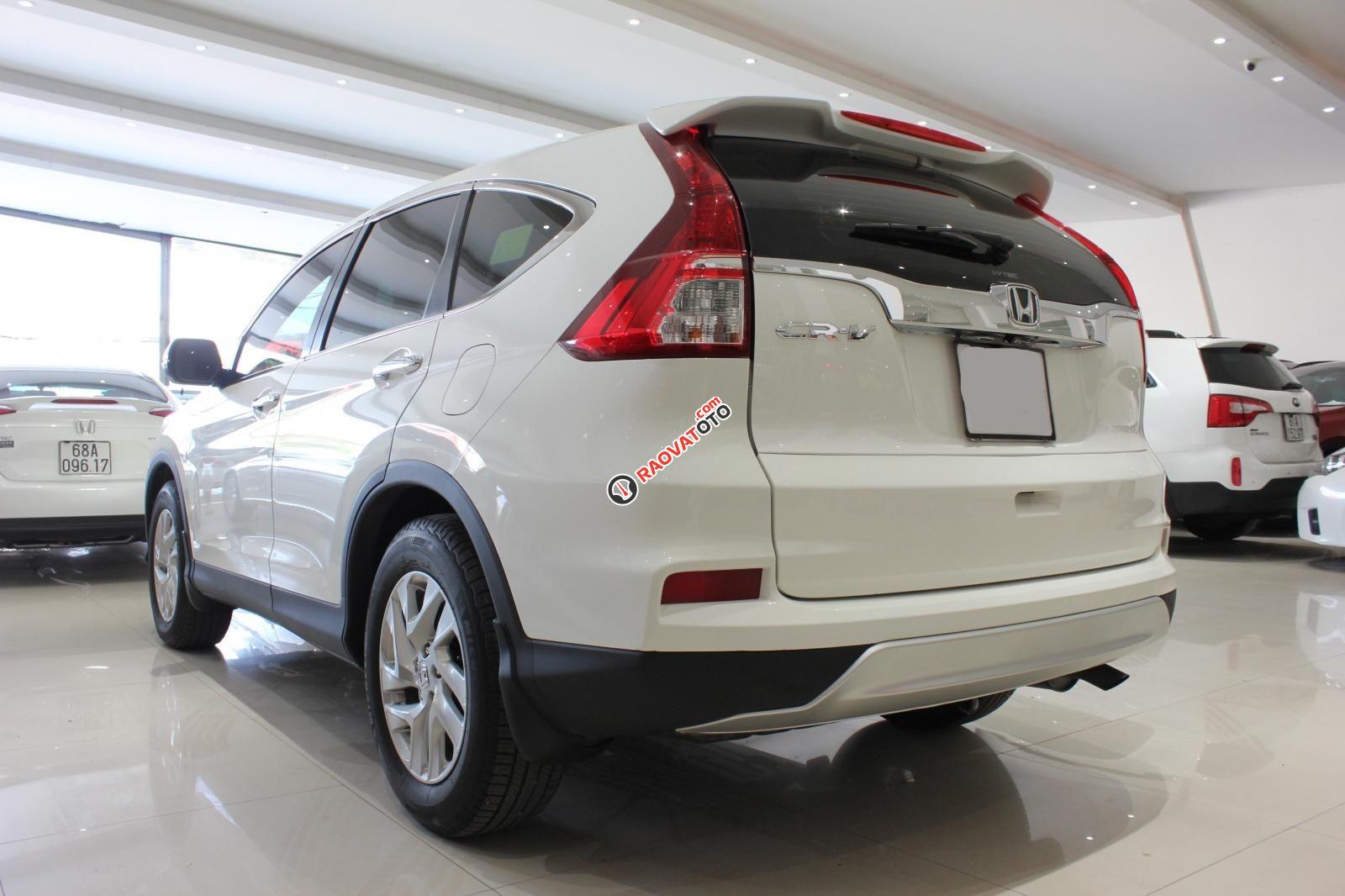 Cần bán gấp Honda CR V năm sản xuất 2016, màu trắng-2