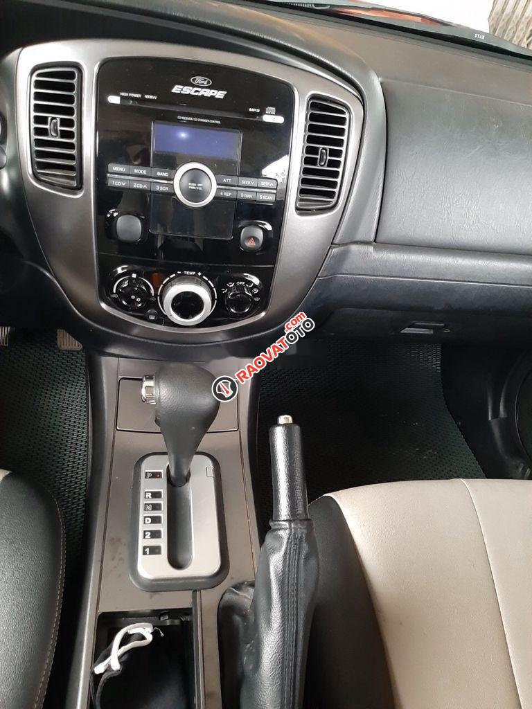 Cần bán Ford Escape đời 2011, màu đỏ số tự động, 335tr-5