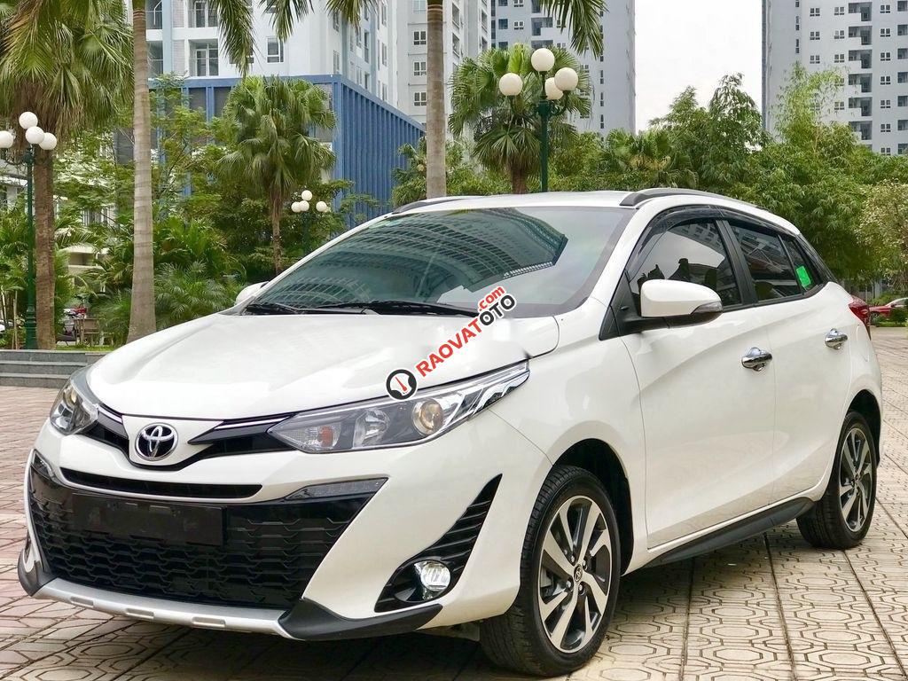 Cần bán Toyota Yaris sản xuất năm 2018, màu trắng-8