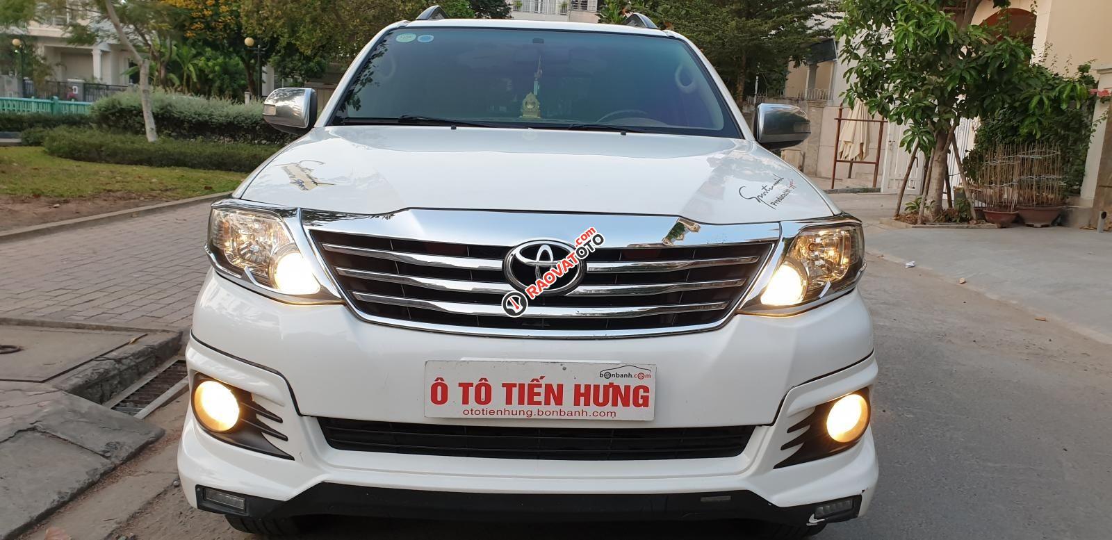 Bán xe Toyota Fortuner Sportivo 2016, màu bạc, nhập khẩu, giá chỉ 739 triệu-0