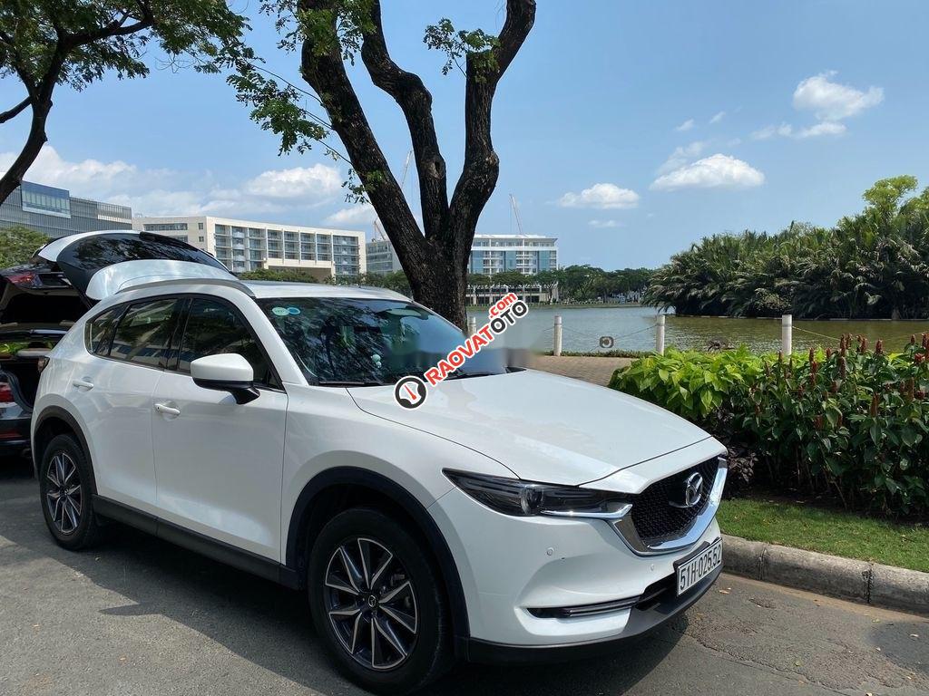 Cần bán Mazda CX 5 2.5 2019, màu trắng, chính chủ  -0