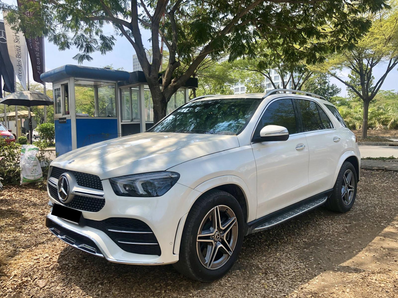 Mercedes Phú Mỹ Hưng cần bán GLE450 4matic 2019, mới 99% - Tiết kiệm nửa tỷ-1