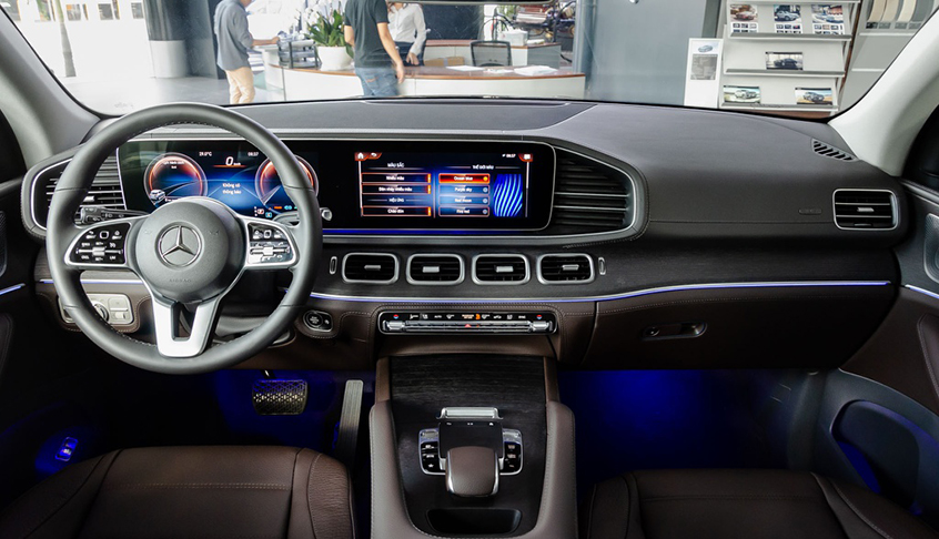 Mercedes Phú Mỹ Hưng cần bán GLE450 4matic 2019, mới 99% - Tiết kiệm nửa tỷ-3